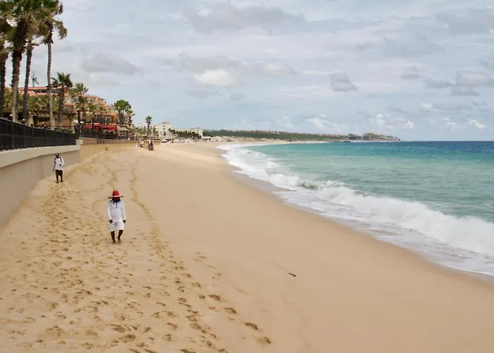 La Apartahotel 4*