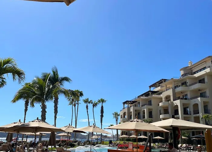 La Apartahotel Cabo San Lucas